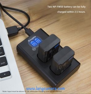 Sạc Đôi USB Sony FW50 Có LCD - Hiệu Kingma