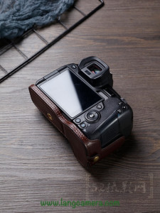 Halfcase Da Thật Canon EOS R5, R6